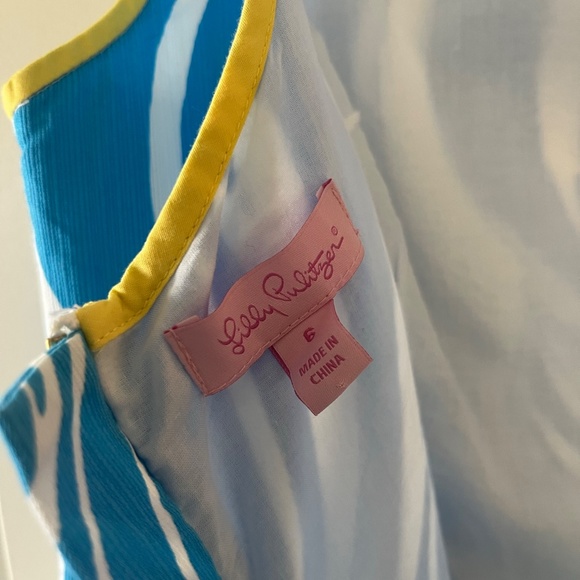 Lily Pulitzer Resort White Joe Fish Delia Shift Dress - Picture 3 of 6